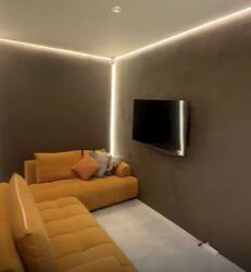 Lavender Street (D12), Retail #578595651